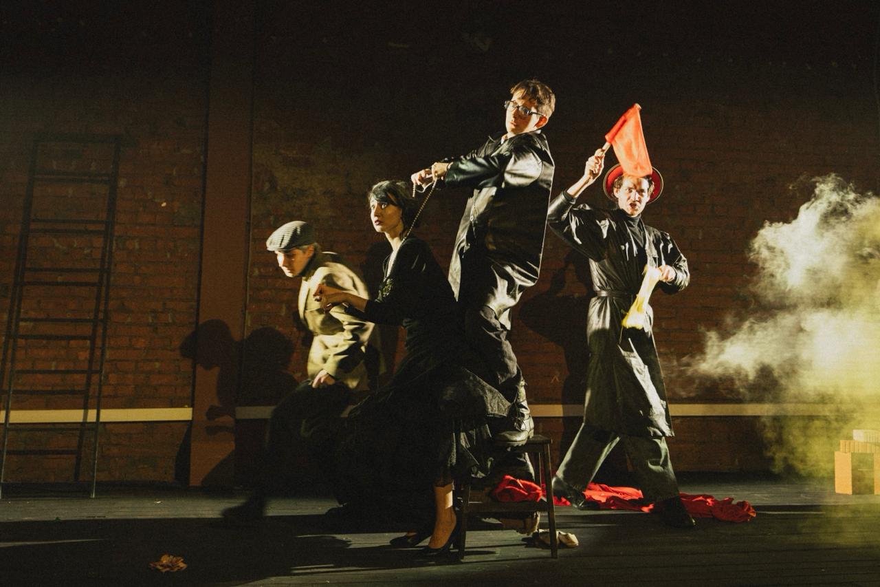 Мастерская Виктора Рыжакова