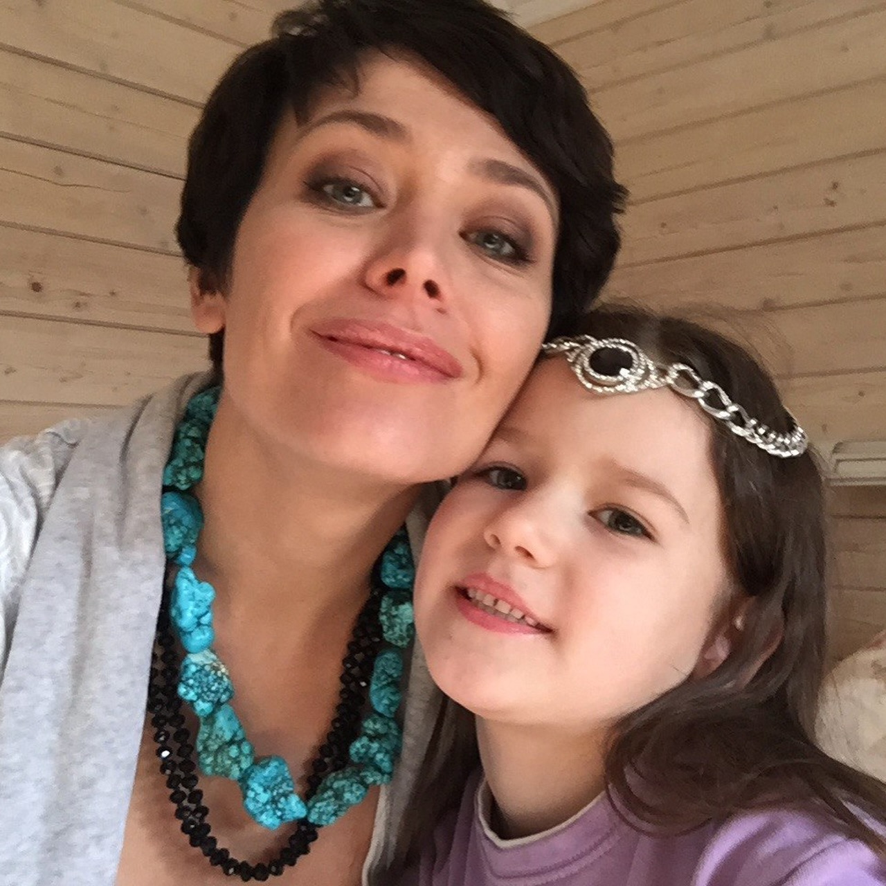 Екатерина Волкова + Александра Савенко