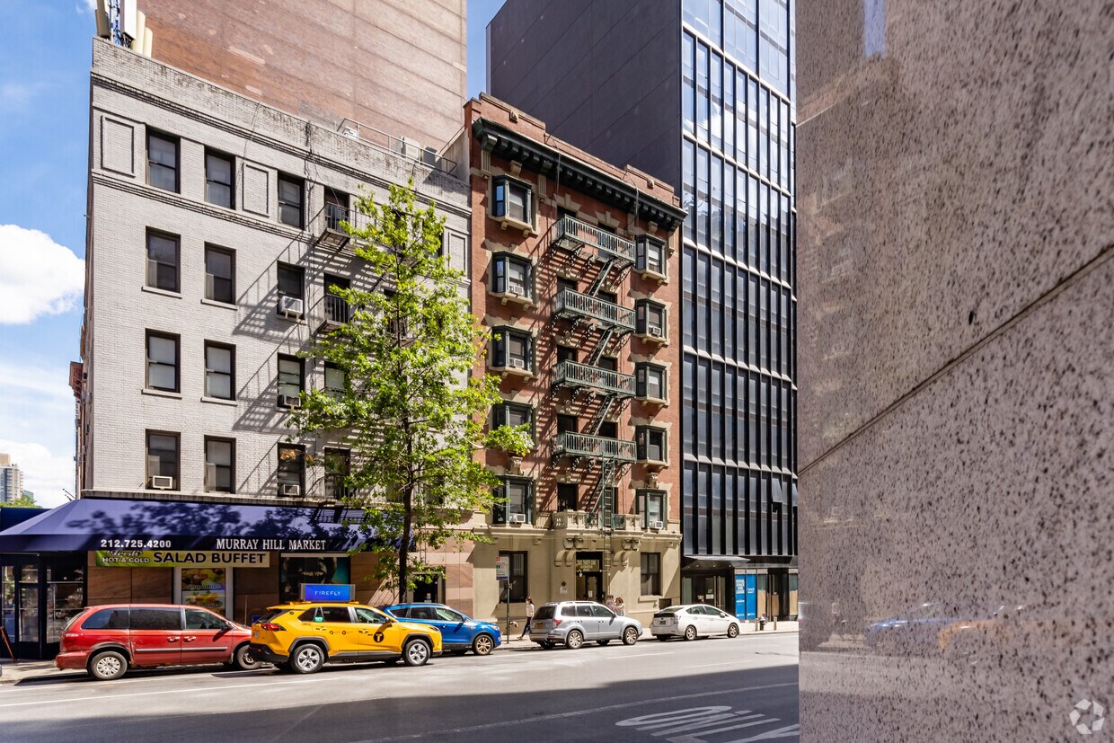 231 Lexington Ave