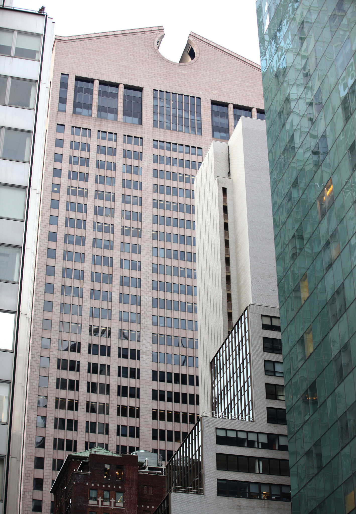 The Winslow Hotel beneath 550 Madison Avenue
