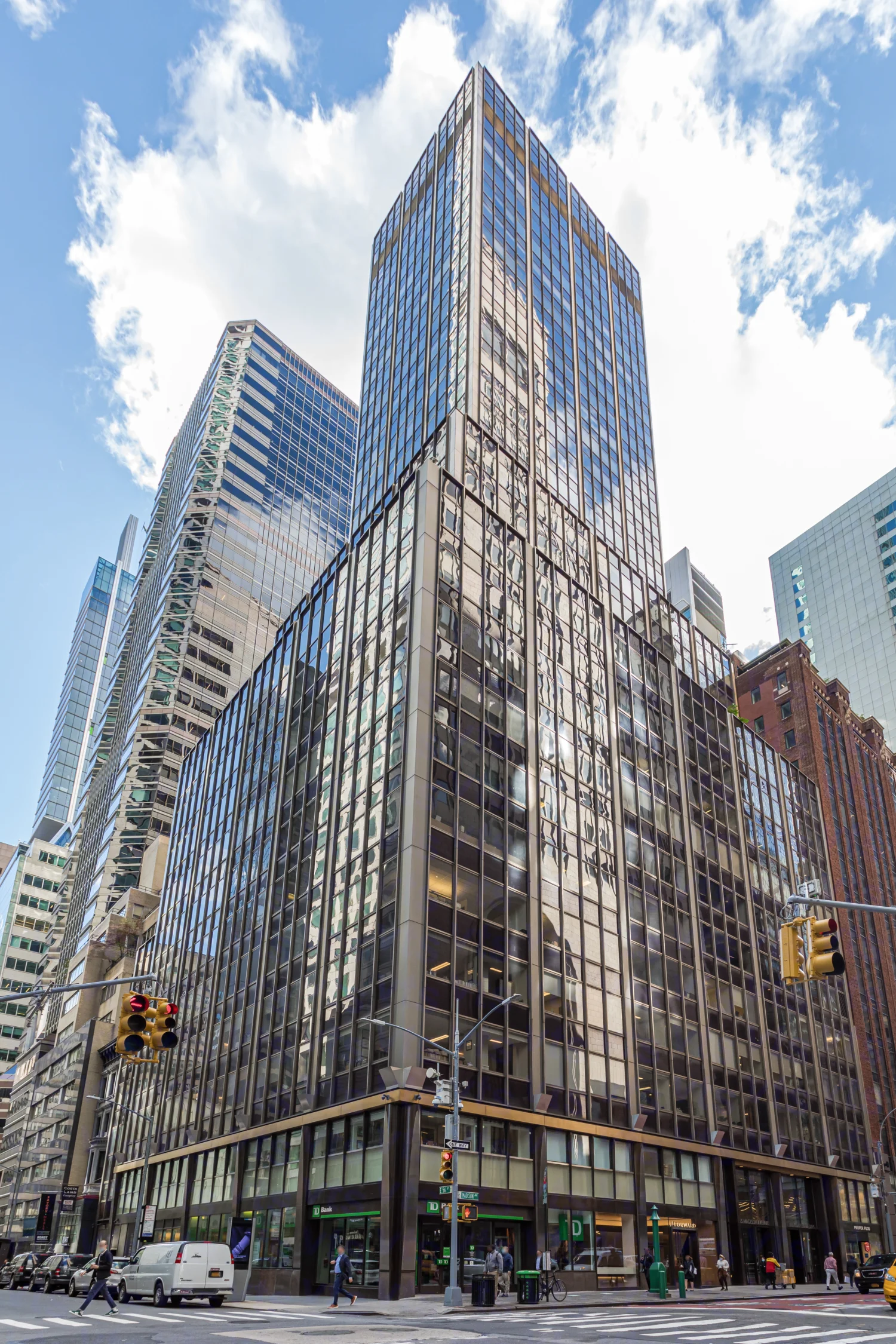555 Madison Avenue