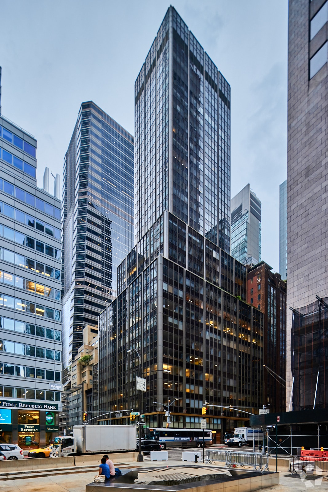 555 Madison Avenue